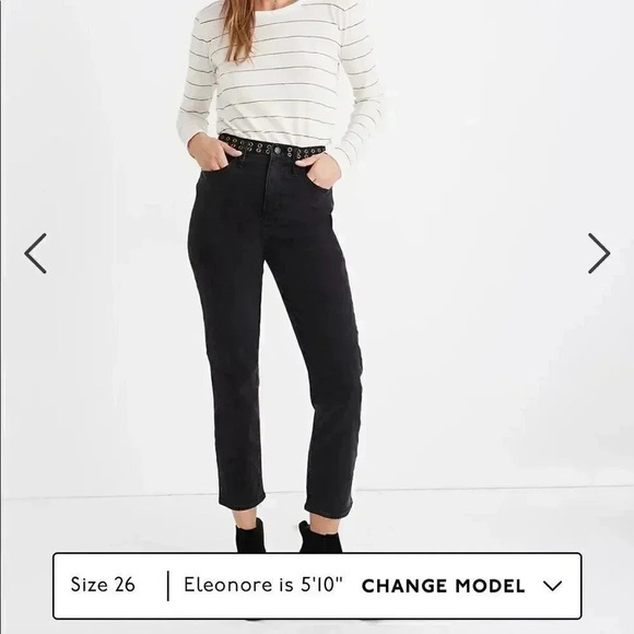 Madewell  | Classic Straight Jeans in Lunar Wash: Grommet Edition - Picture 3 of 15